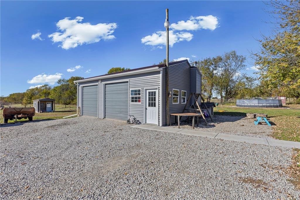 38740 Hedge Lane Property Photo 37