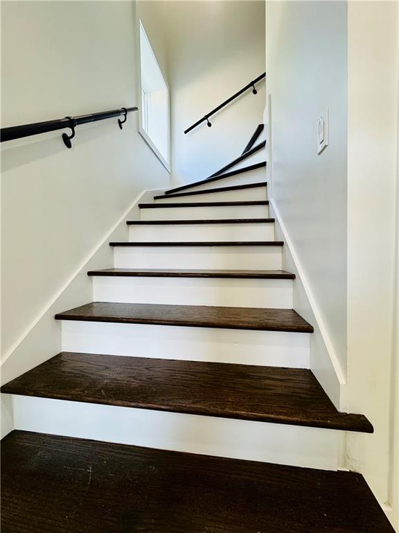 2706 E 36th Street Property Photo 27