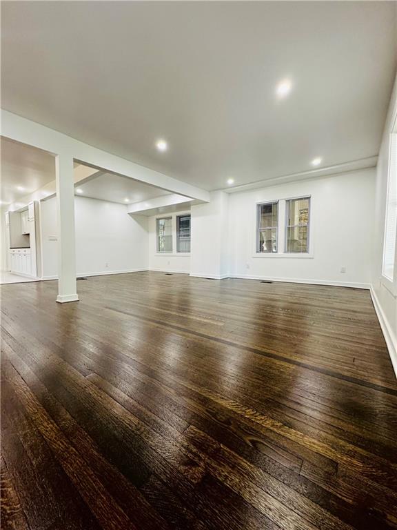 2706 E 36th Street Property Photo 30