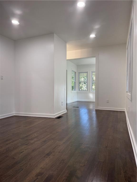 2706 E 36th Street Property Photo 31