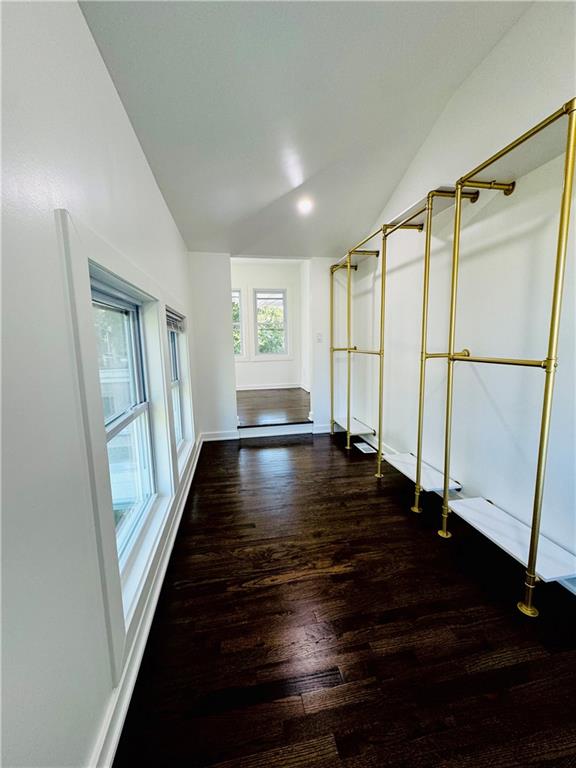 2706 E 36th Street Property Photo 33