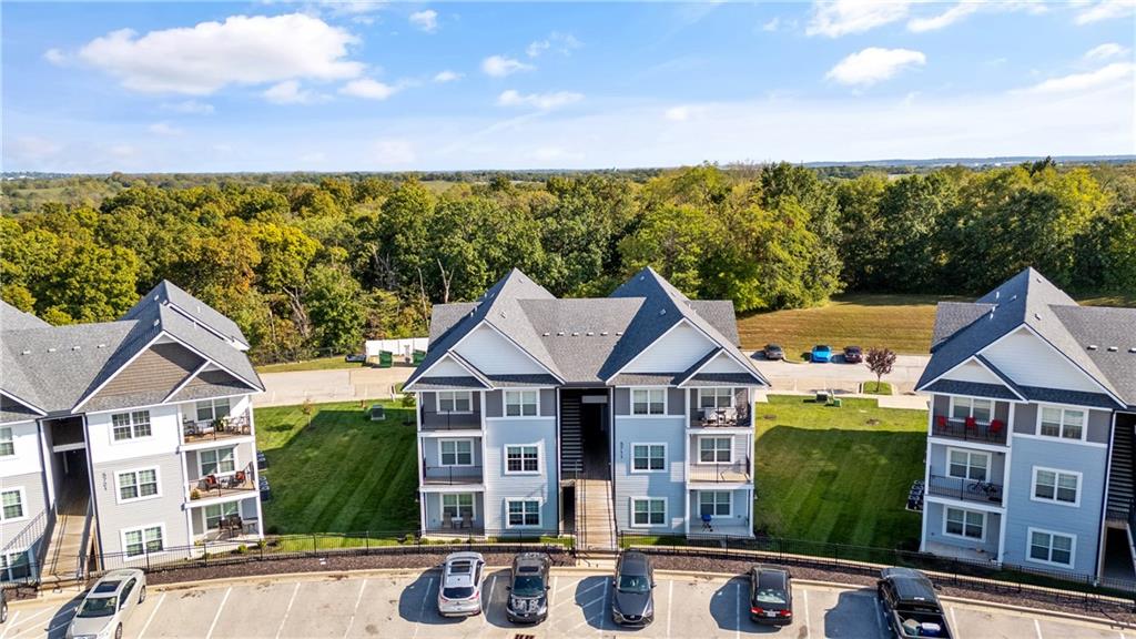 5711 80th Terrace Property Photo 2