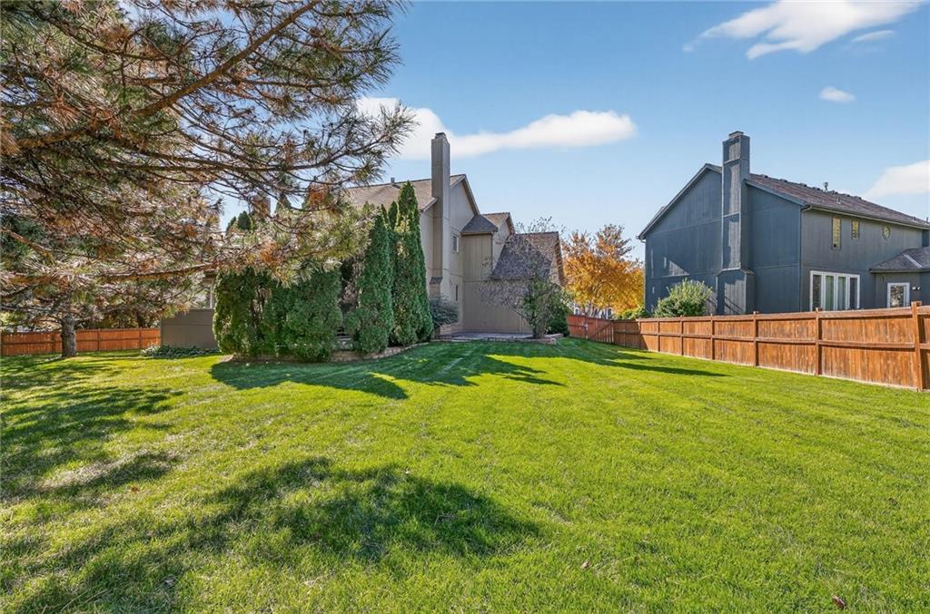 11902 W 131st Terrace Property Photo 3