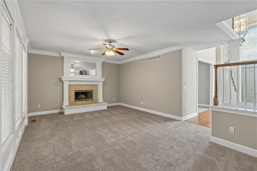 11902 W 131st Terrace Property Photo 9