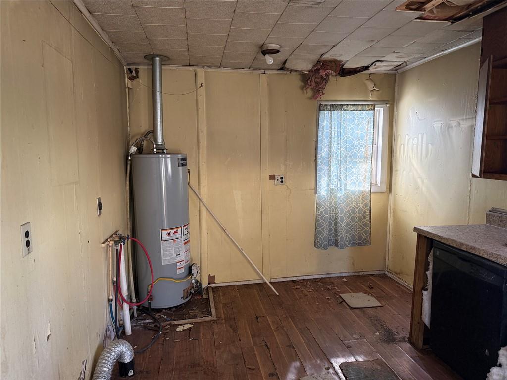 206 E 8th Street Property Photo 7