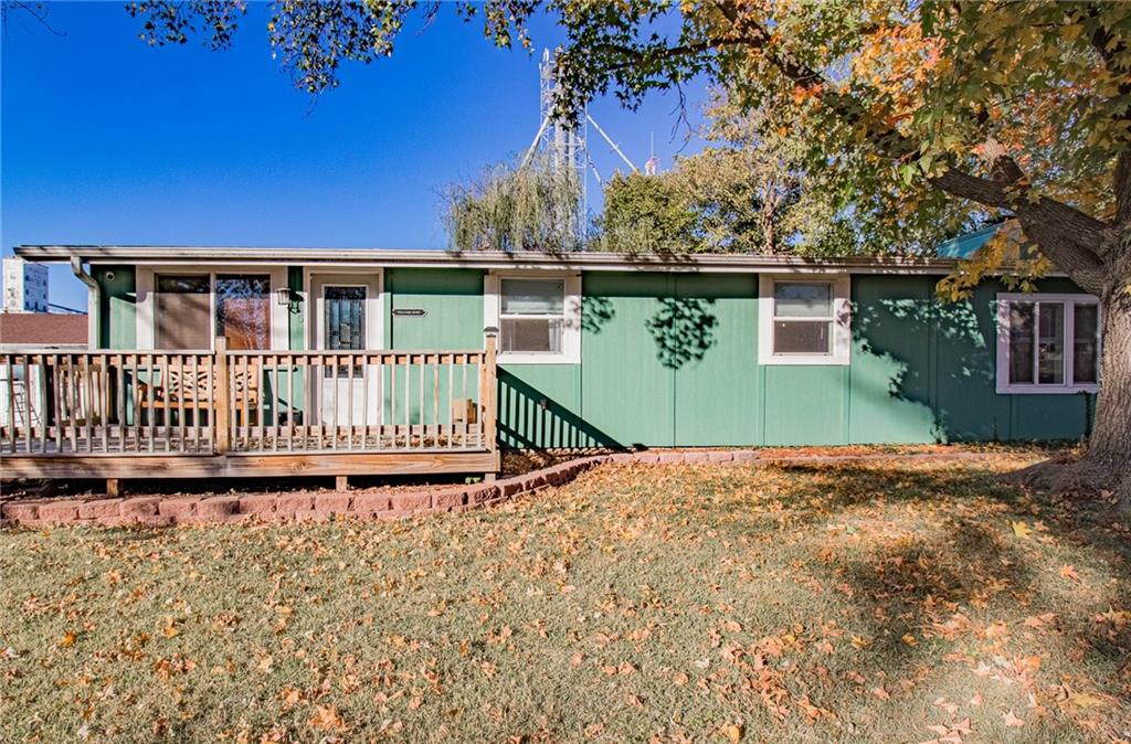 115 W Marshall Street Property Photo 1