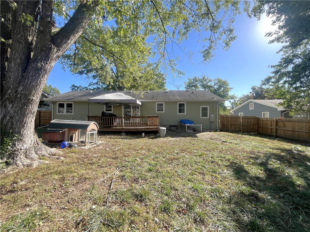 1808 Borden Street Property Photo 27