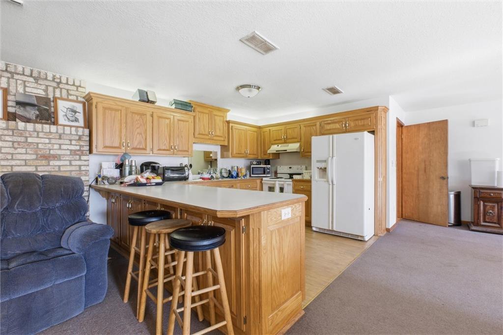 2905 N 99th Street Property Photo 9