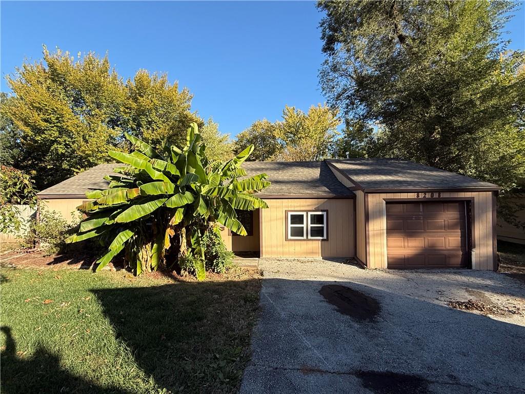 8208 W 81st Street Property Photo 1