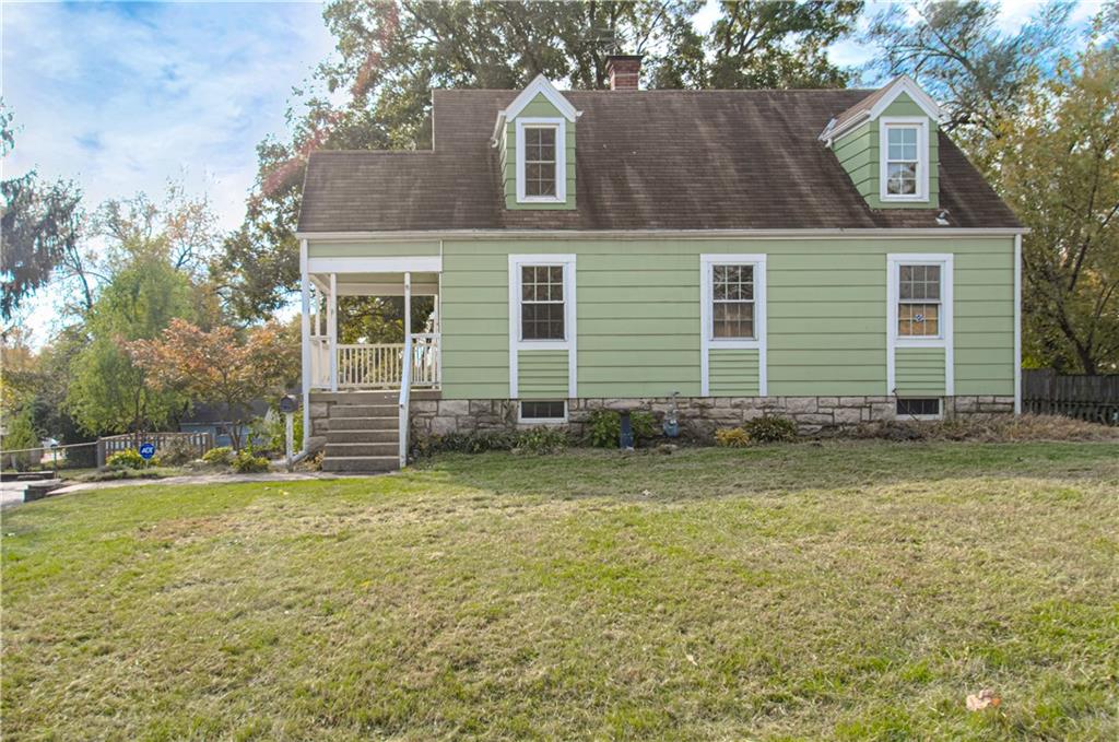 4309 Garfield Avenue Property Photo 1