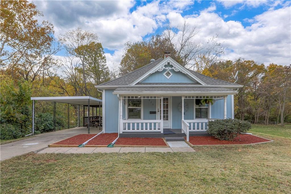 826 S Arlington Avenue Property Photo 1