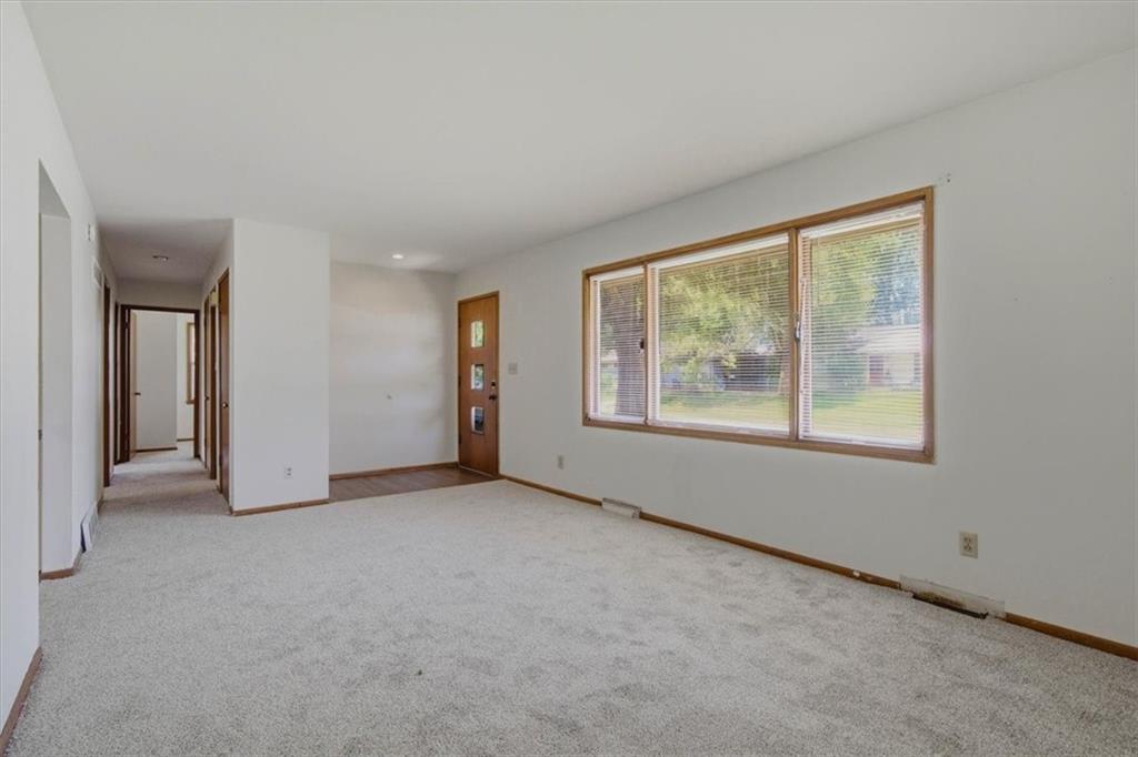 4103 E 107th Street Property Photo 5