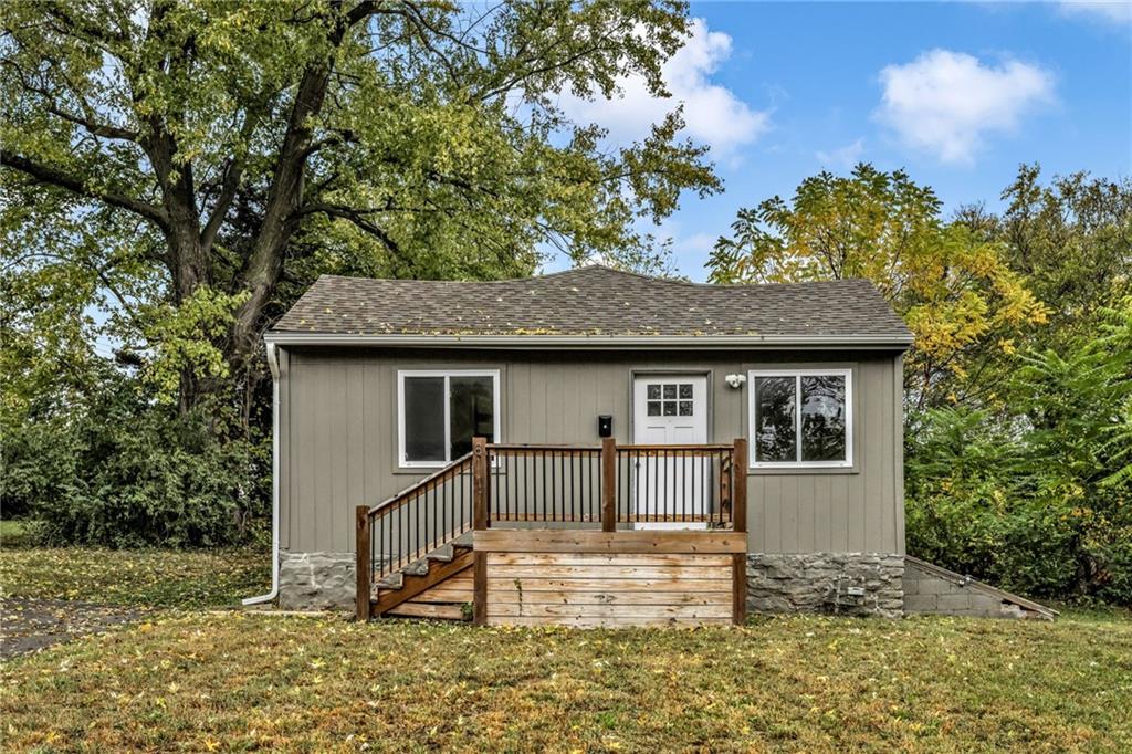 8111 Park Avenue Property Photo 1