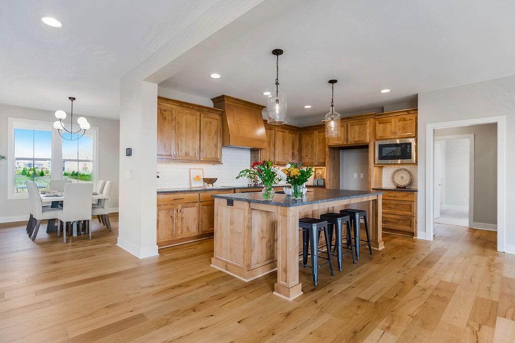 2208 W 176th Place Property Photo 17