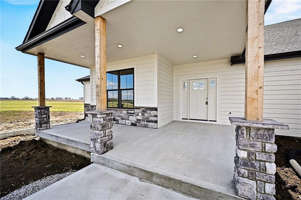 7203 92 Highway Property Photo 3