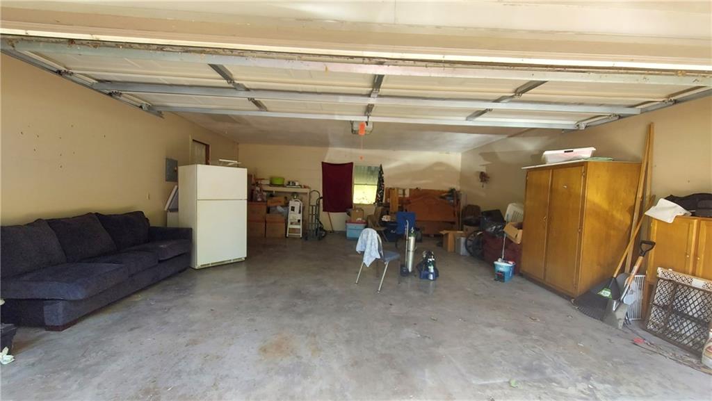 207 Melvin N/a Property Photo 18