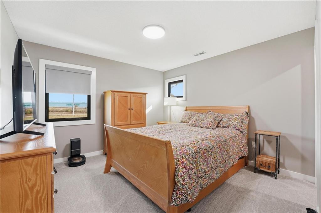 1303 Larson Avenue Property Photo 48