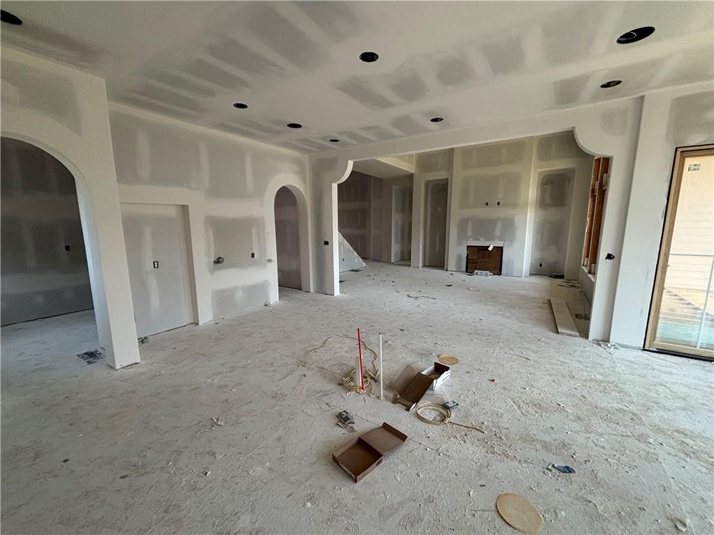 17621 Knox Street Property Photo 8