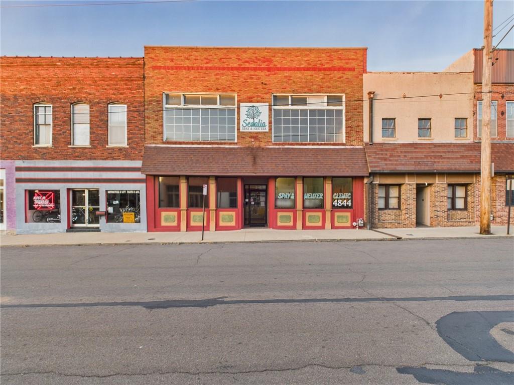 214 W Main N/a Property Photo 1