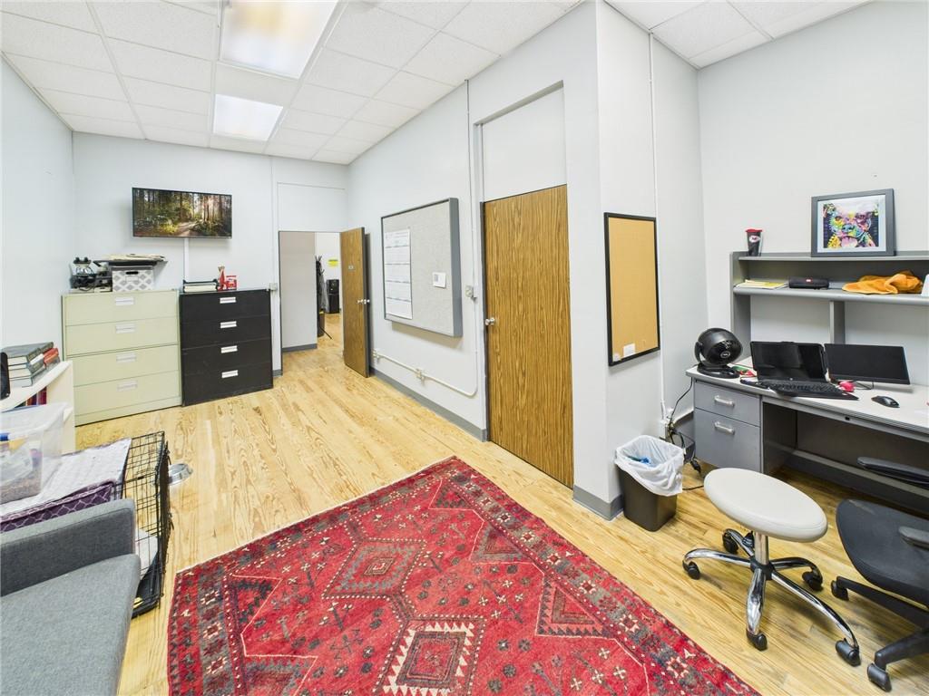 214 W Main N/a Property Photo 10