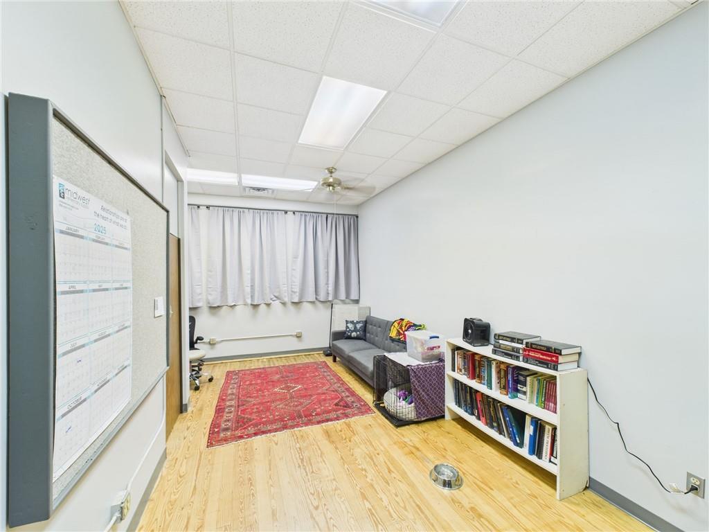 214 W Main N/a Property Photo 11