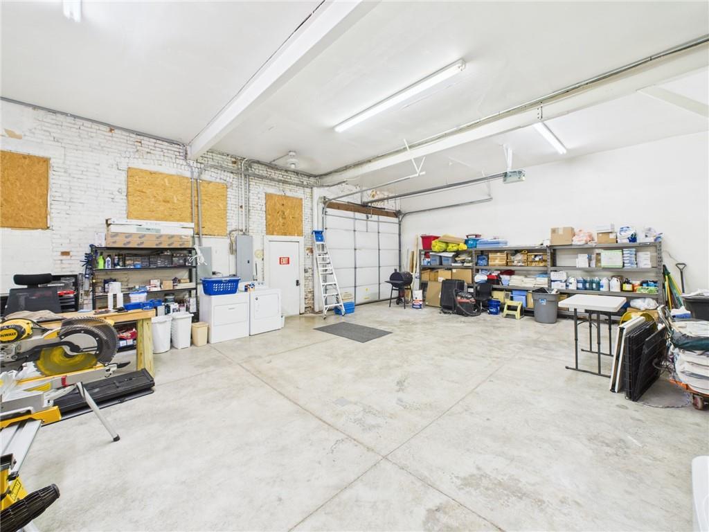 214 W Main N/a Property Photo 17
