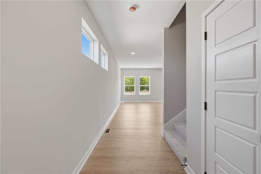 4709 Brentwood Avenue Property Photo 5