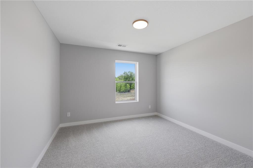4709 Brentwood Avenue Property Photo 27