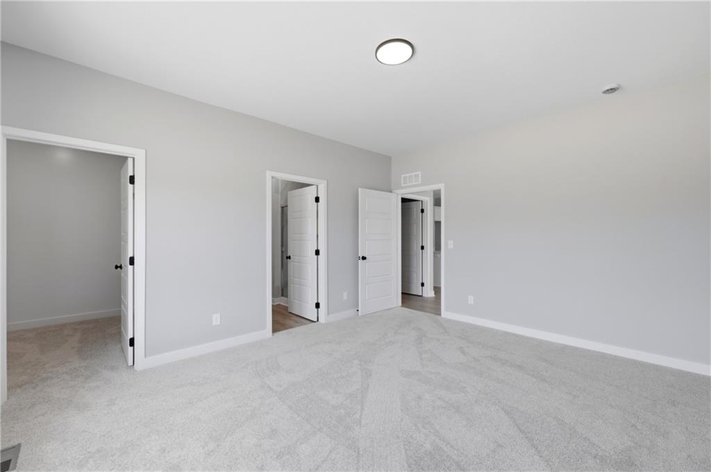 4714 Brentwood Avenue Property Photo 16