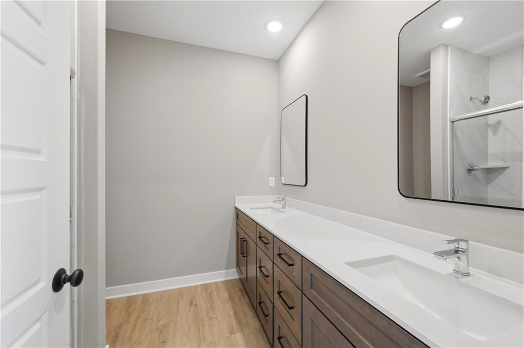 4714 Brentwood Avenue Property Photo 18