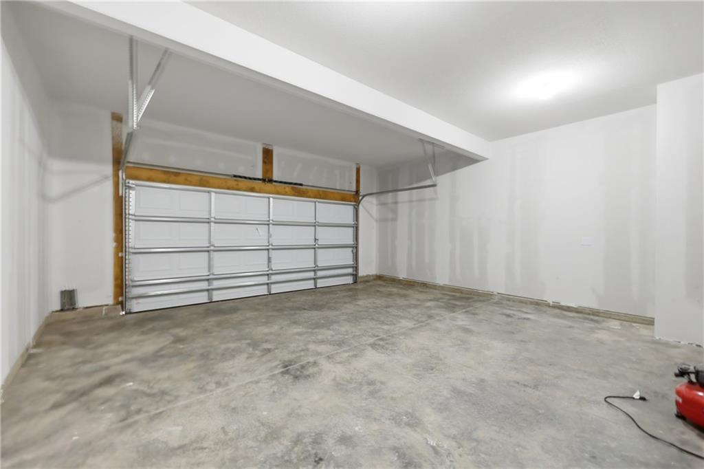 4714 Brentwood Avenue Property Photo 28