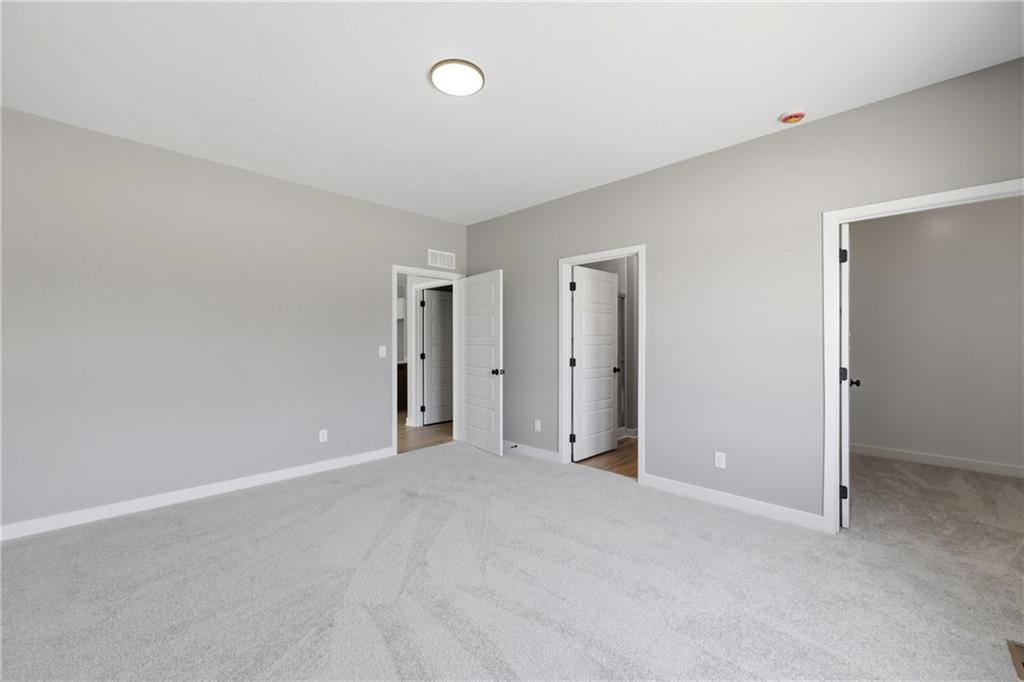 4712 Brentwood Avenue Property Photo 16