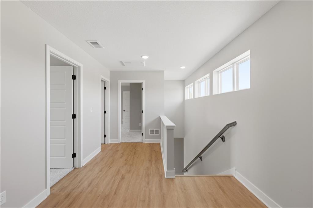 4712 Brentwood Avenue Property Photo 18