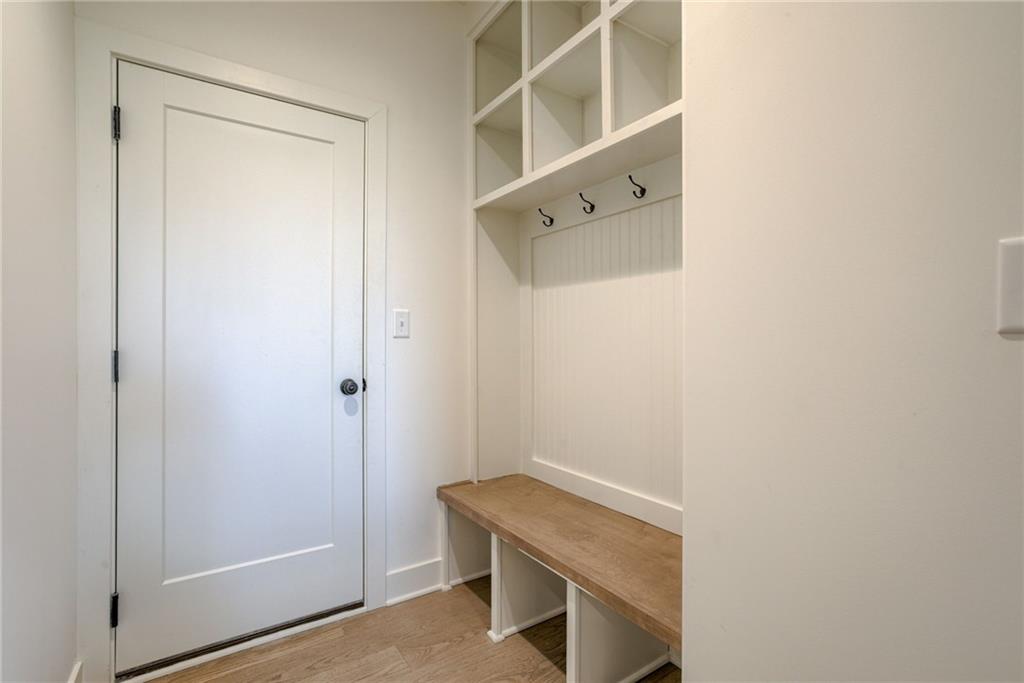 1849 Arbor Trail Property Photo 6