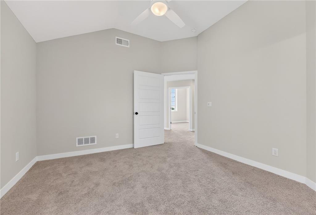 8007 Ne 77th Street Property Photo 43