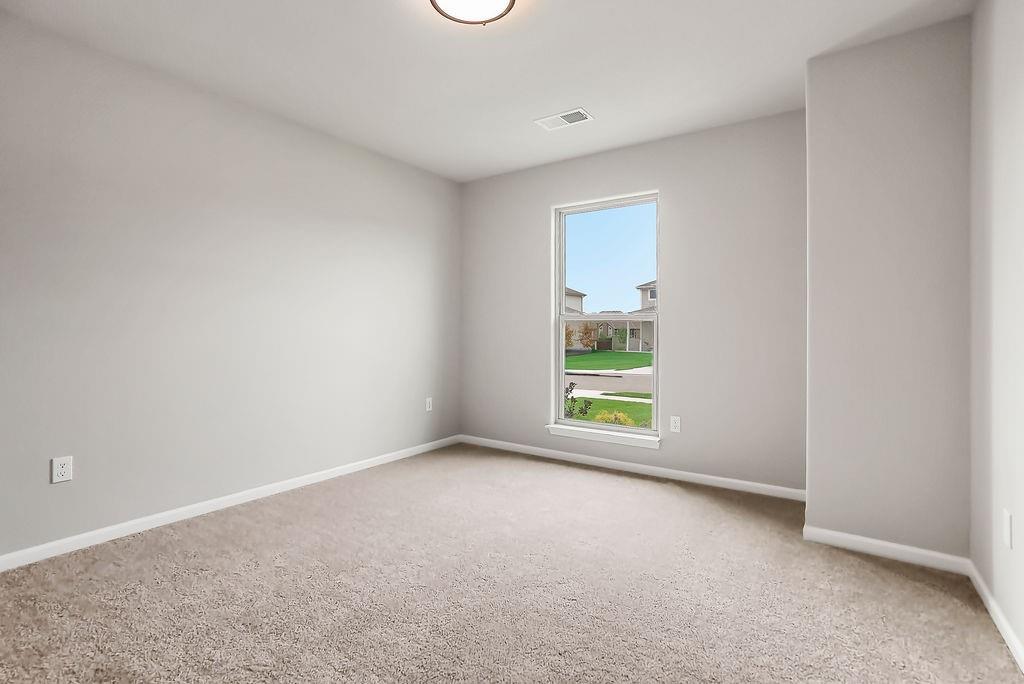 16386 W 166th Court Property Photo 28