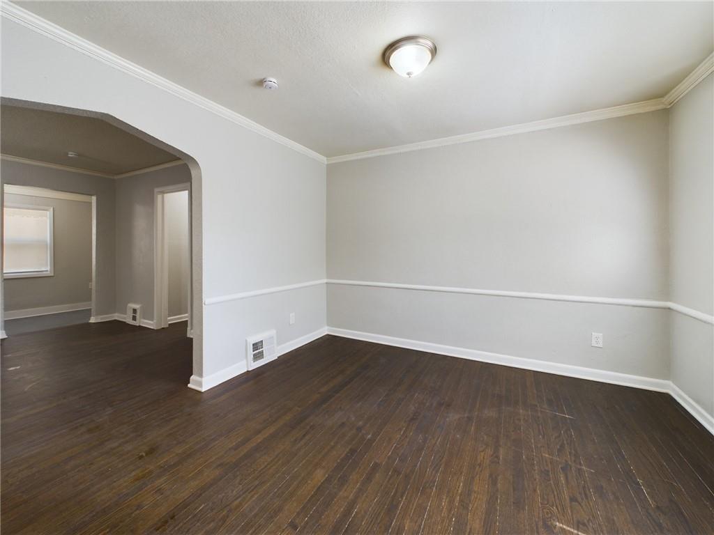5015 E 40th Street Property Photo 5