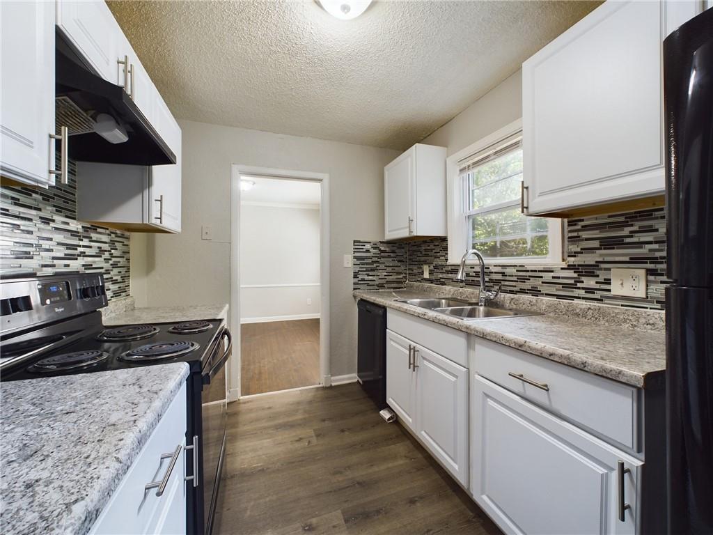 5015 E 40th Street Property Photo 7