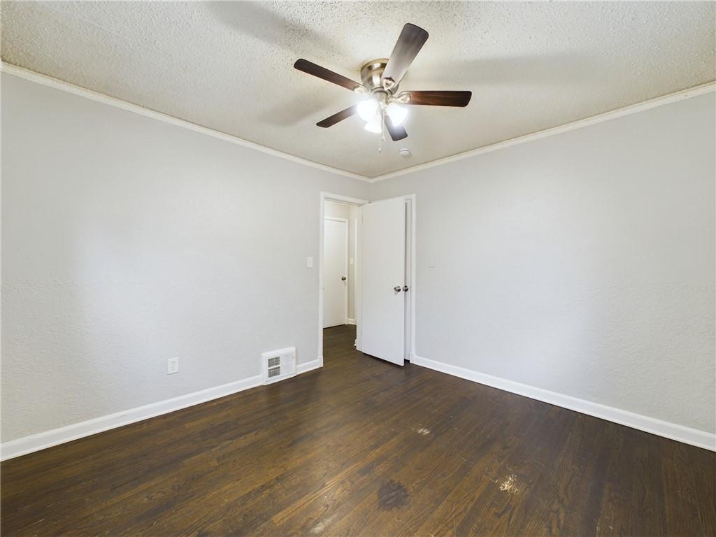 5015 E 40th Street Property Photo 9
