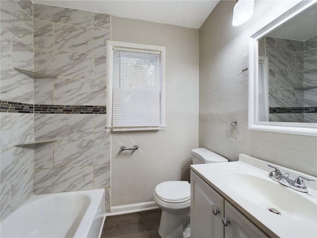 5015 E 40th Street Property Photo 11