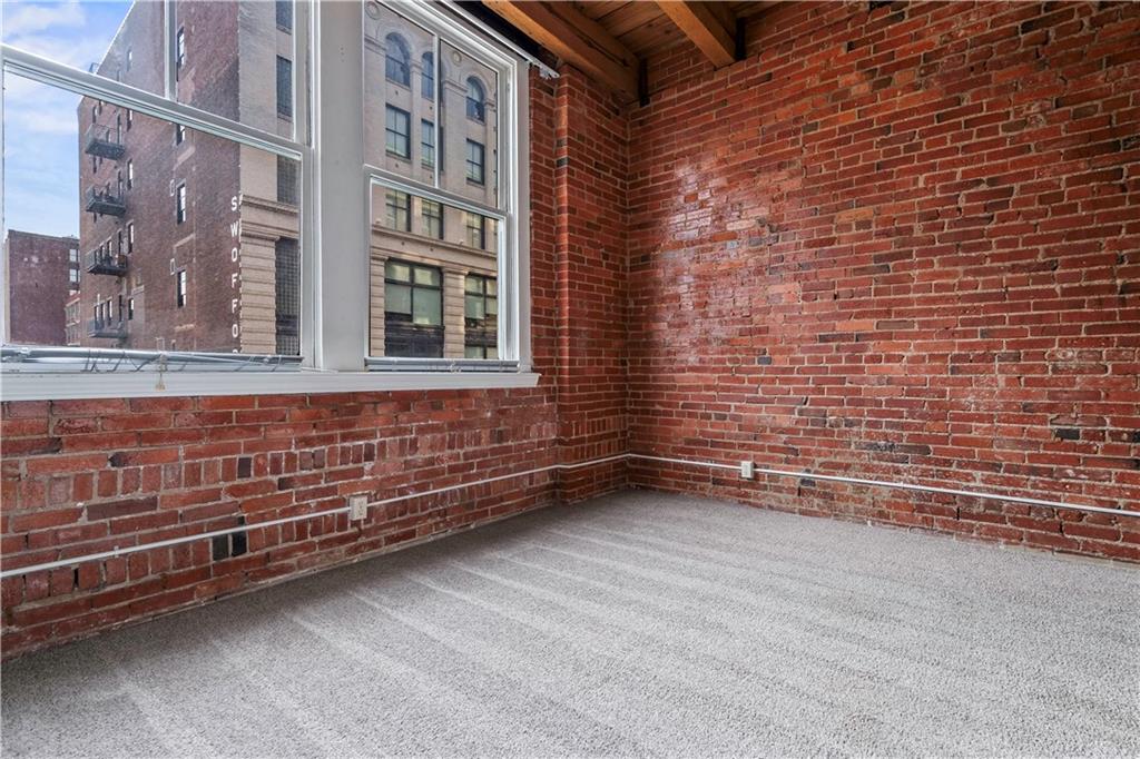 700 Broadway Boulevard Property Photo 7