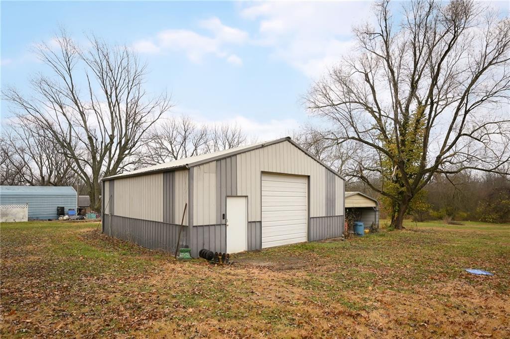 8009 State Rt Yy Highway Property Photo 21
