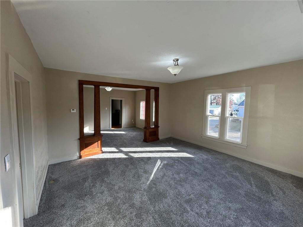 607 S Pine Street Property Photo 5