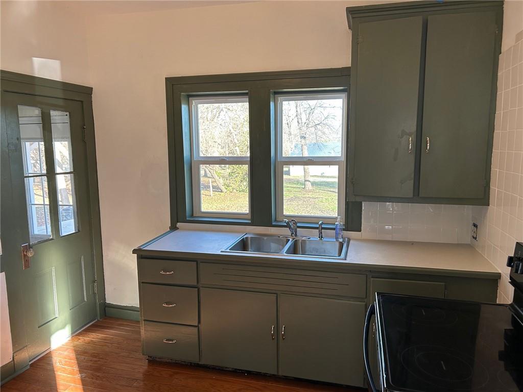 607 S Pine Street Property Photo 20