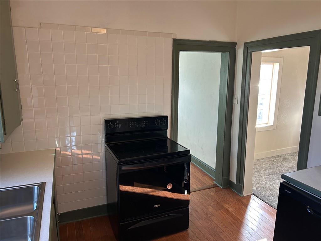 607 S Pine Street Property Photo 23