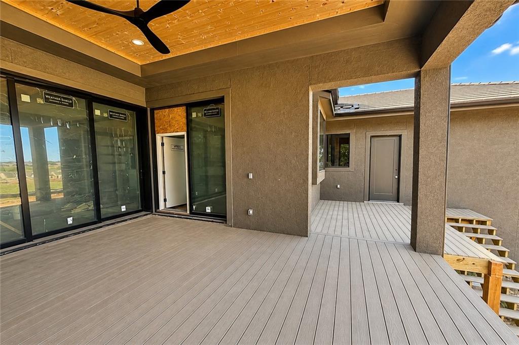 13721 Guilford Road Property Photo 11