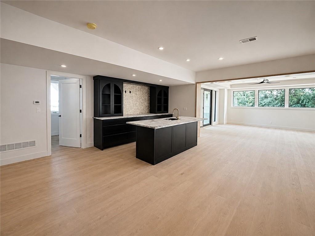 13721 Guilford Road Property Photo 19
