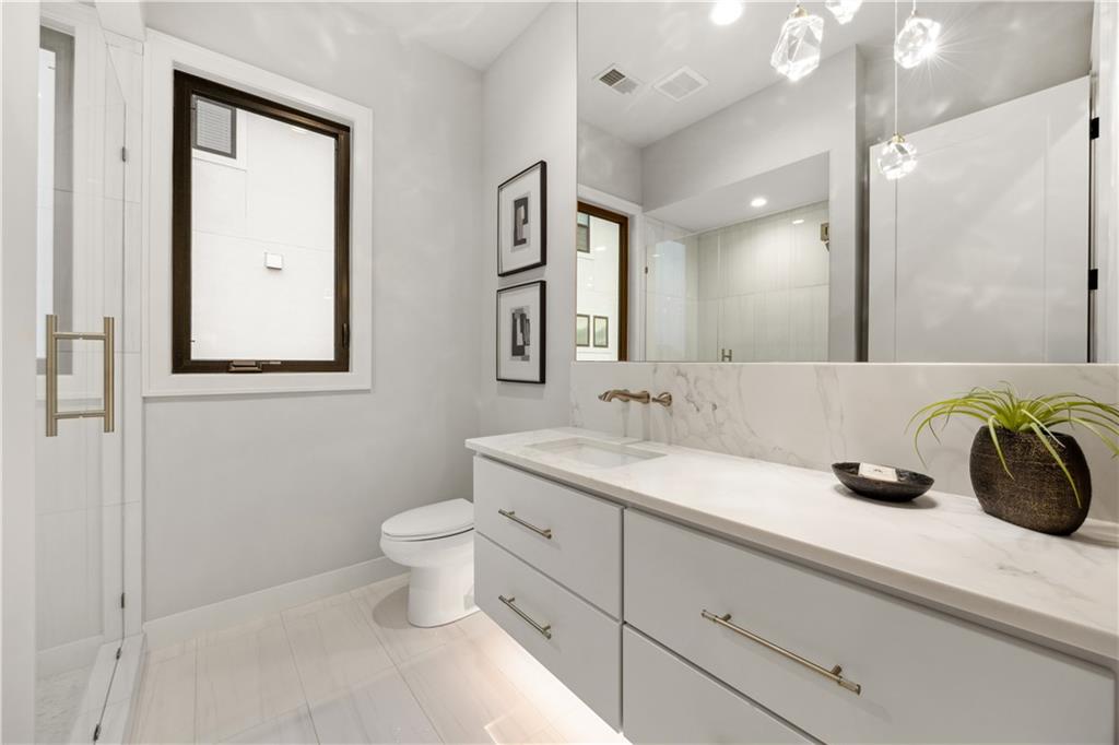 13721 Guilford Road Property Photo 46
