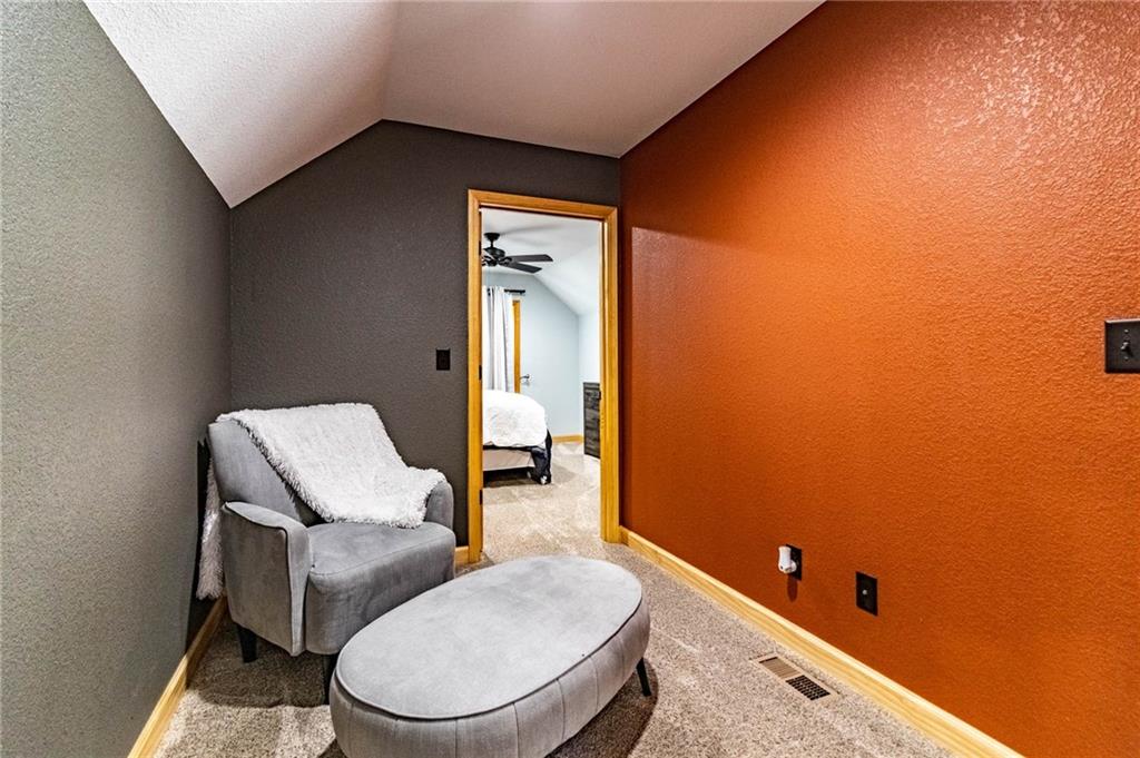 1193 Se 23 Highway Property Photo 46
