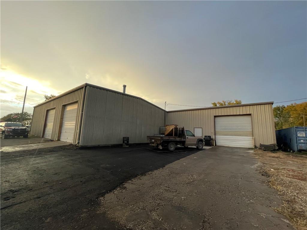 200 Main Street Property Photo 3
